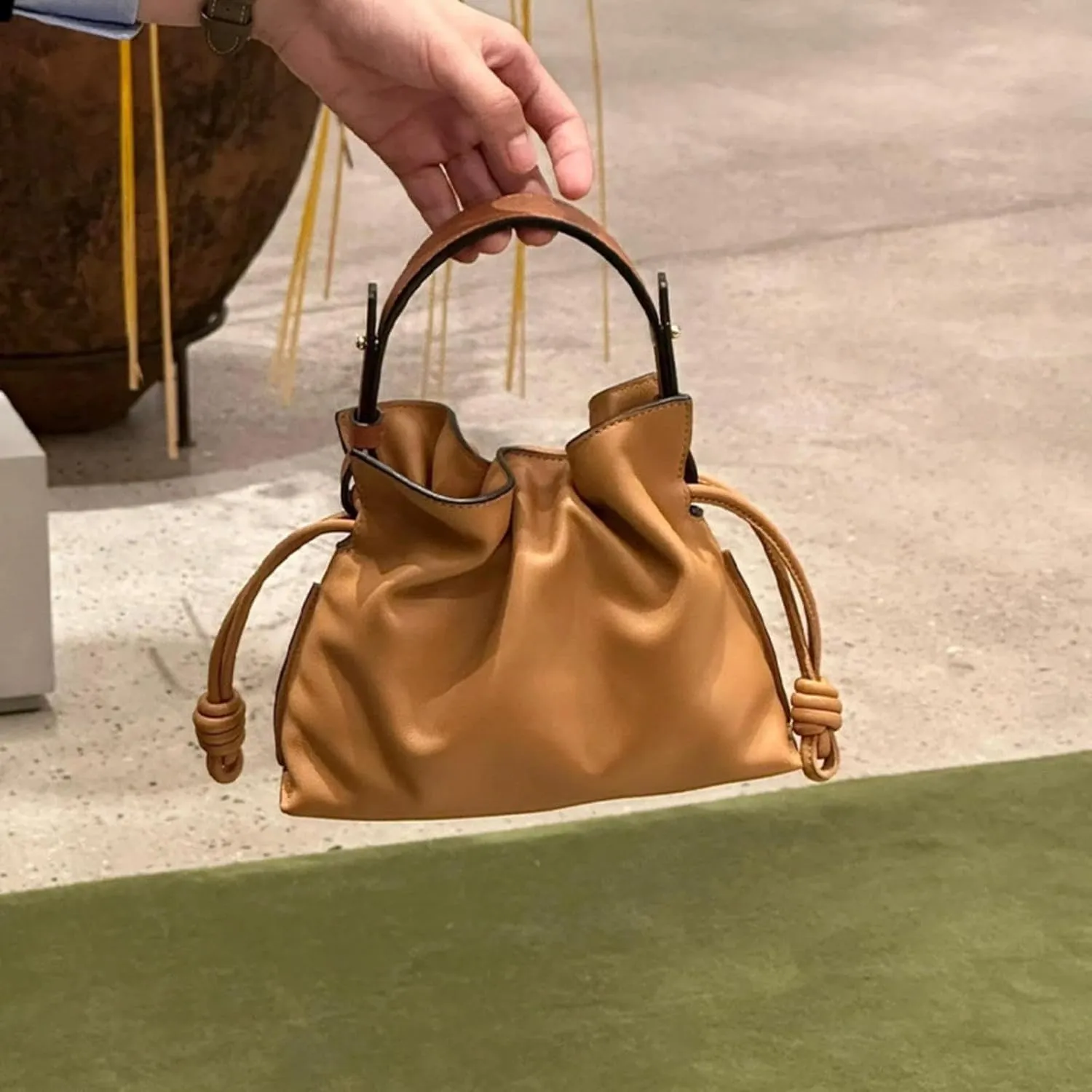 16 Lucky Bag Handheld Crossbody Bag Solid Color Dumpling Bag Drawstring Bucket Women's Bag