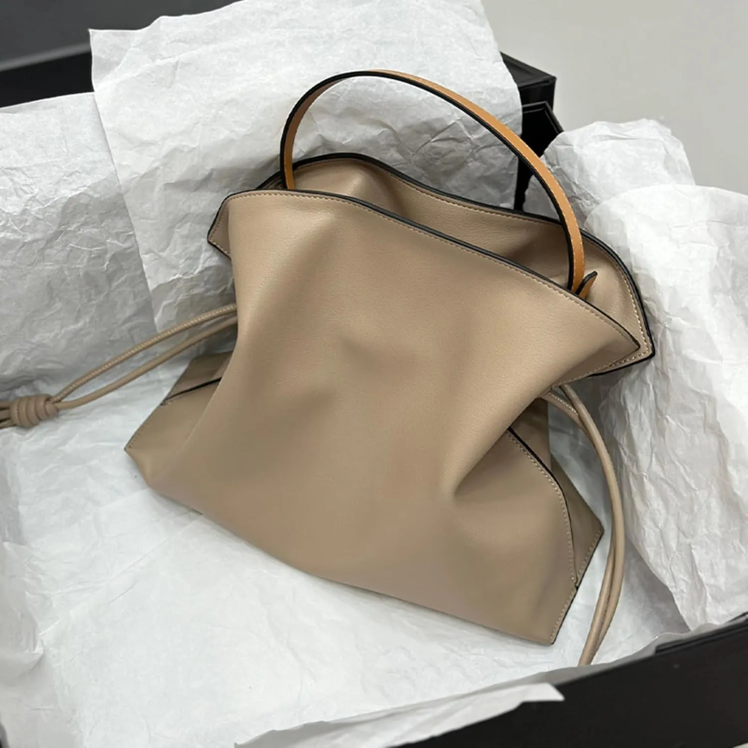 16 Lucky Bag Handheld Crossbody Bag Solid Color Dumpling Bag Drawstring Bucket Women's Bag