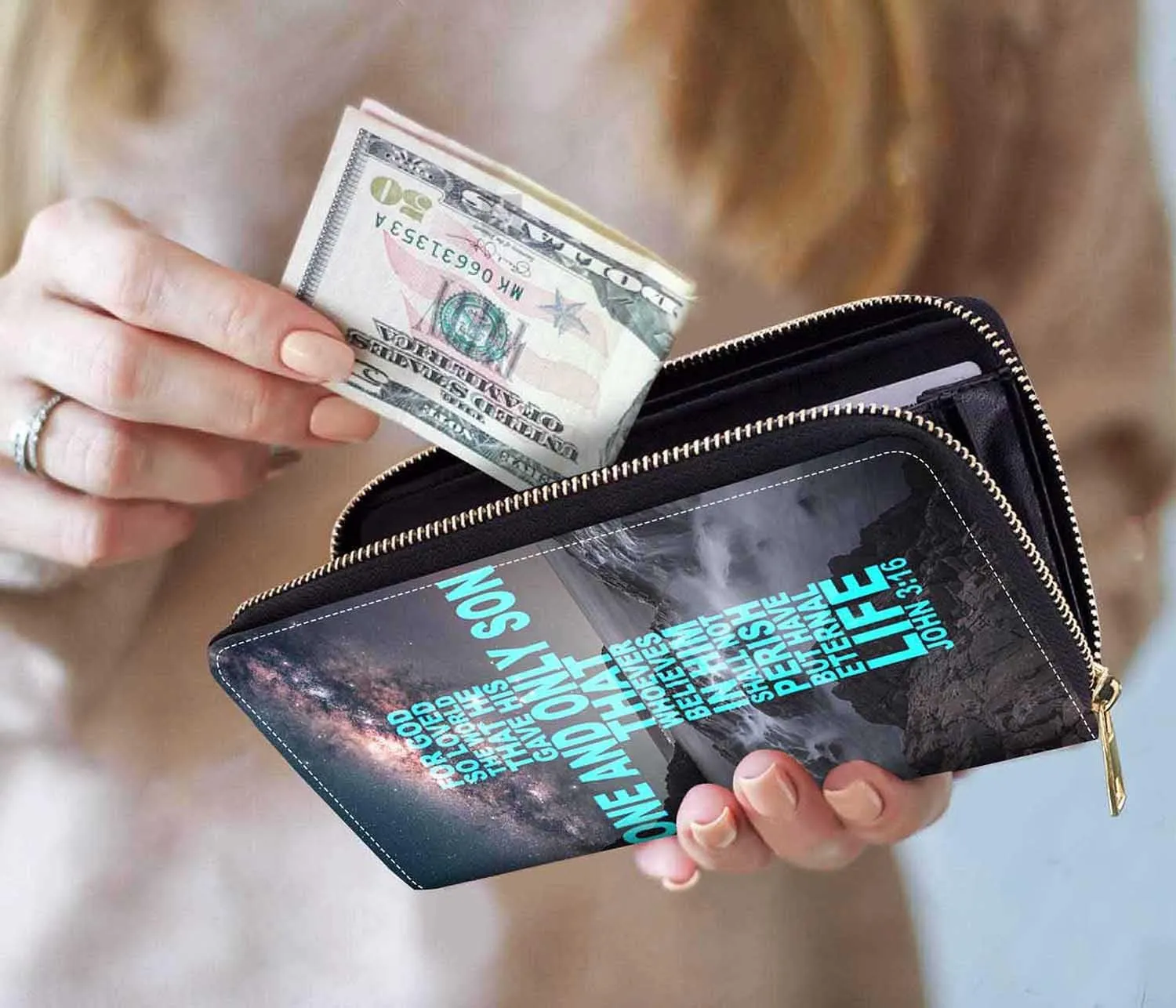 Christian Cross Bible Verse Quote John 3:16 Print Women Large Capacity Wallet PU Leather Zipper Clutch Purse for Smart Phone/Card/Coin/Cash