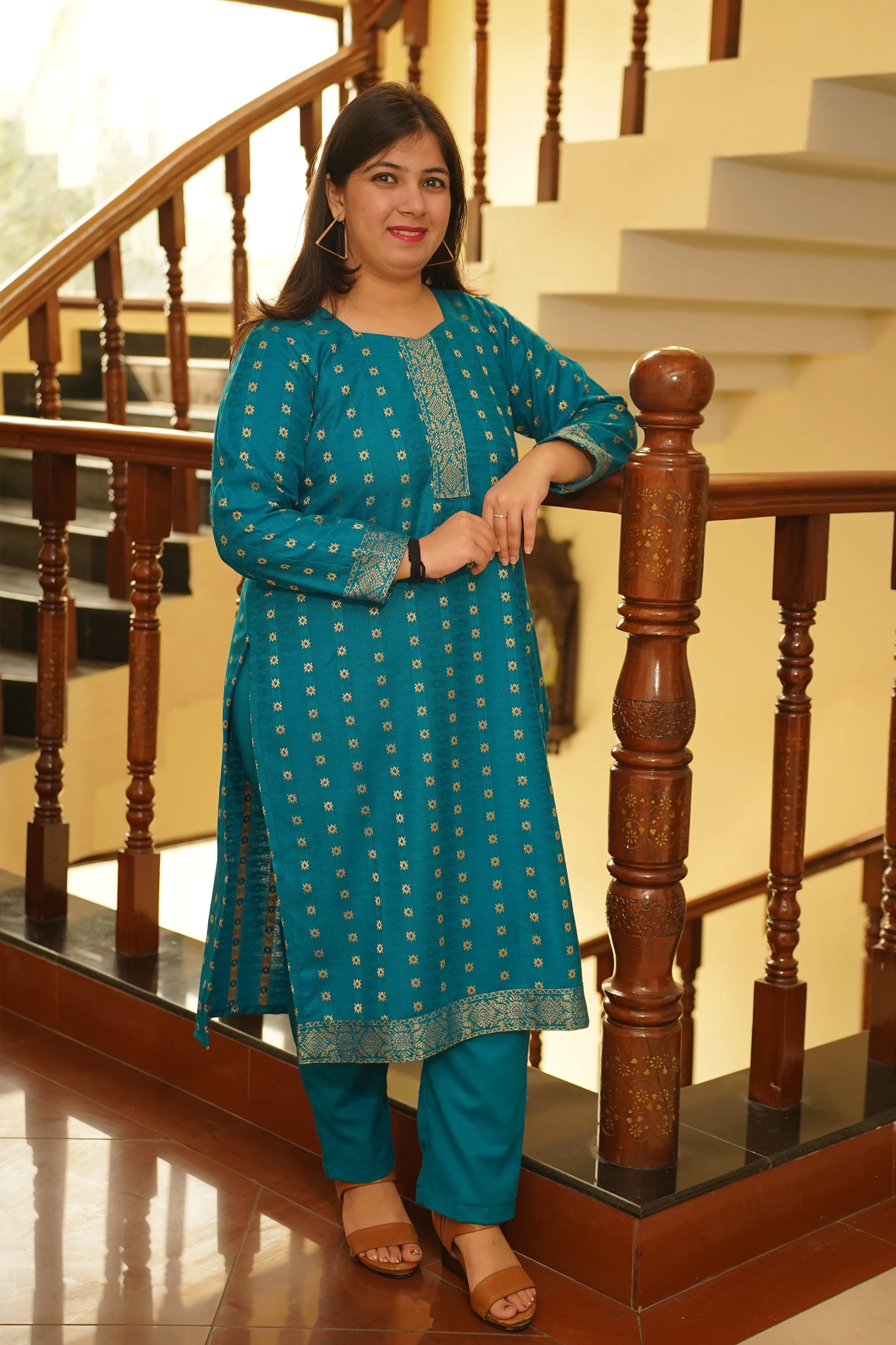 Firozi Blaze Woollen Kurta Set