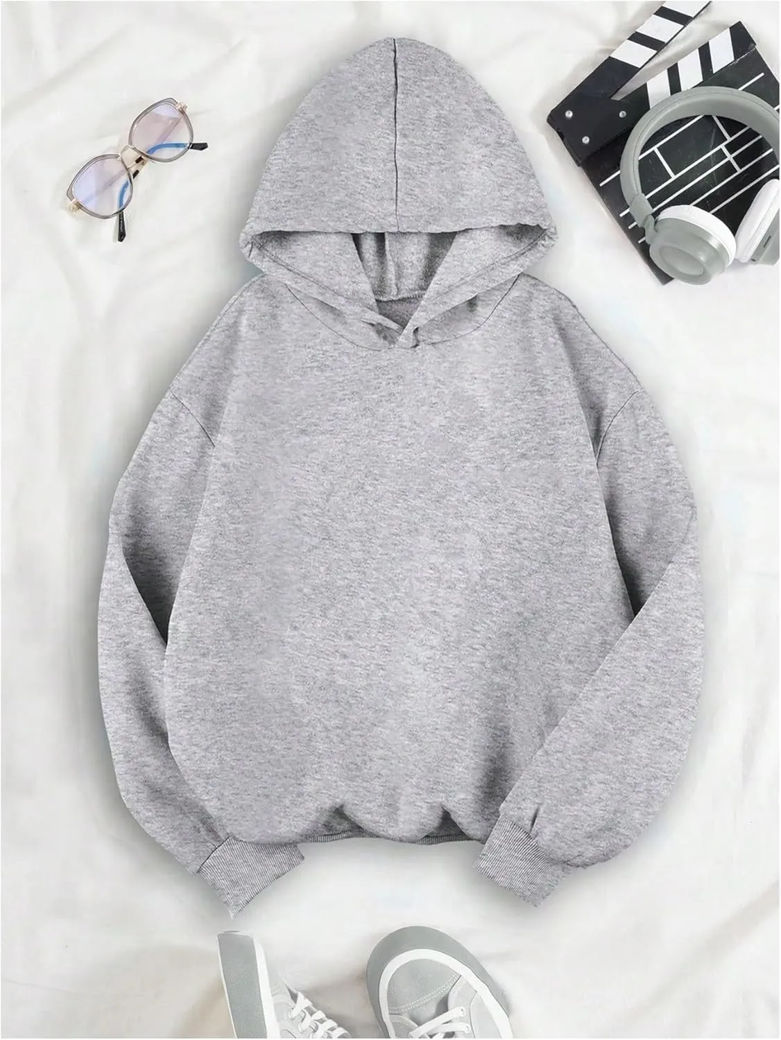 Floerns Girls Heart Graphic Print Long Sleeve Hooded Sweatshirt Pullover Tops