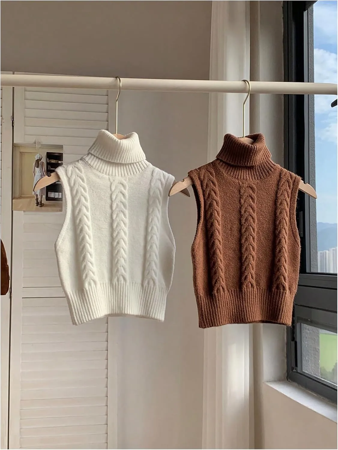 Floerns Women's 2 Piece Sleeveless Cable Knit Sweater Vest Turtleneck Pullover Tops