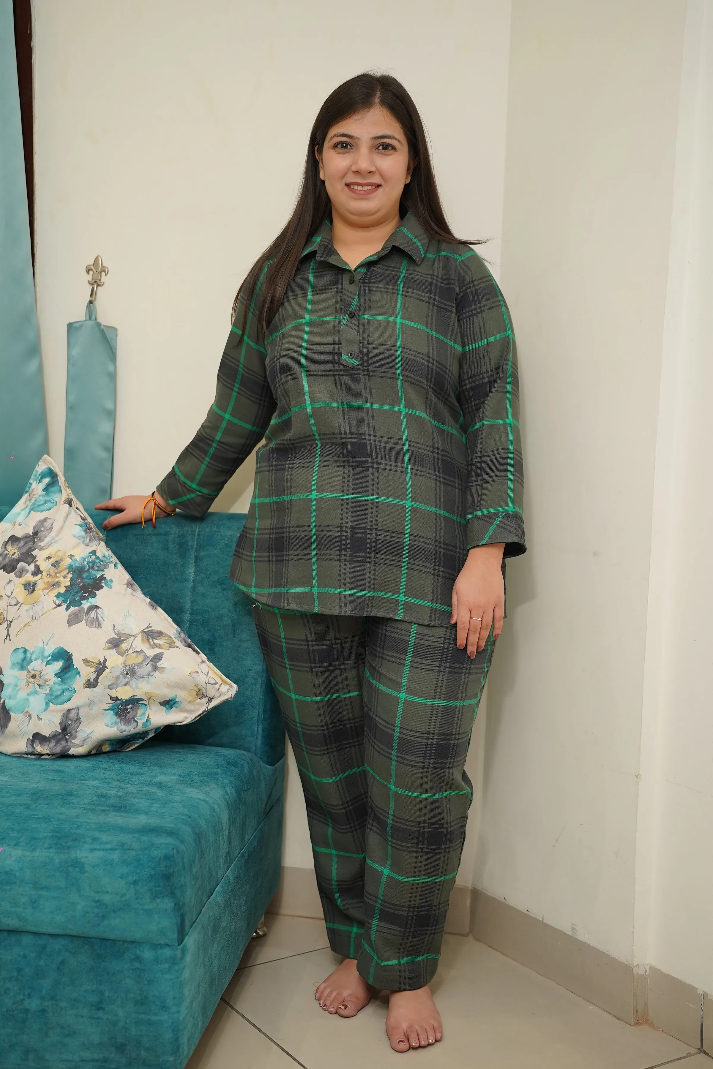 Forest Checked Woollen Night Suit