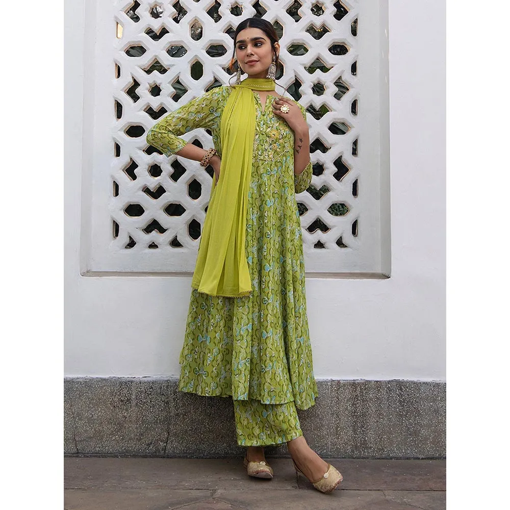 Janasya Green Yoke Embroidery Anarkali Kurta with Trousers and Dupatta (Set of 3)