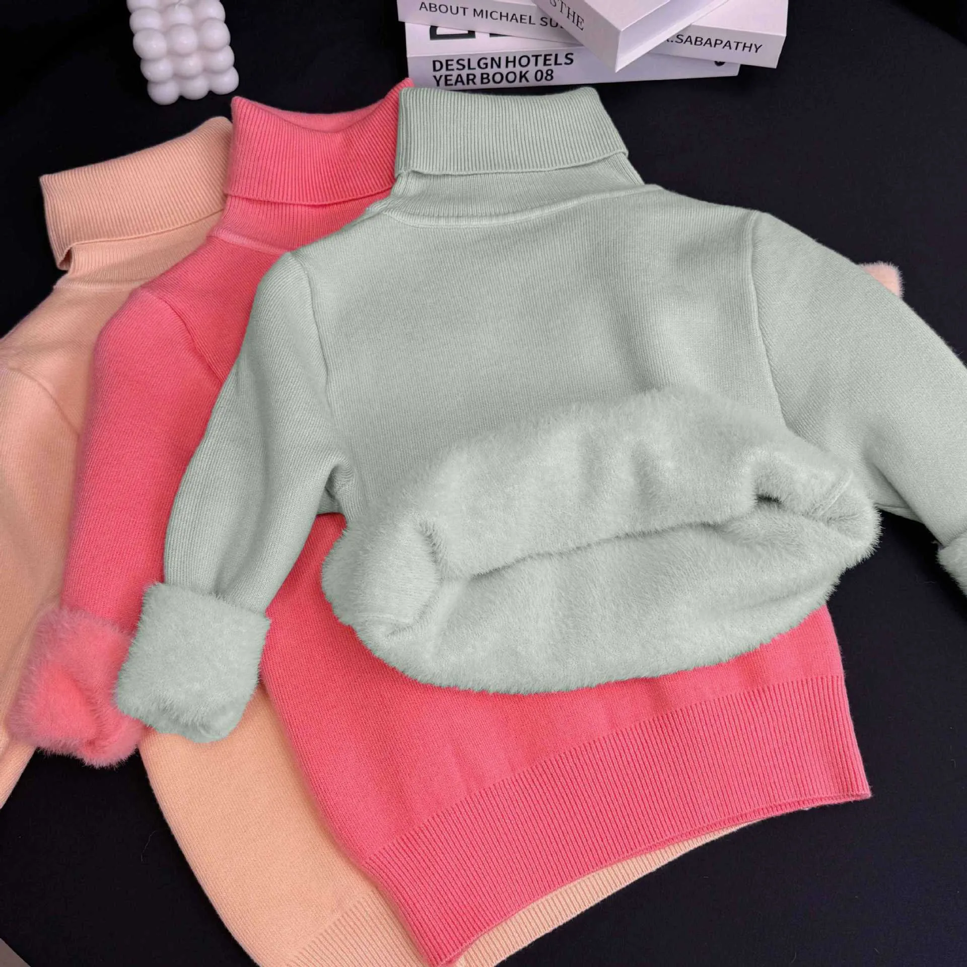LUMI - Fleece-Lined Knit Sweater