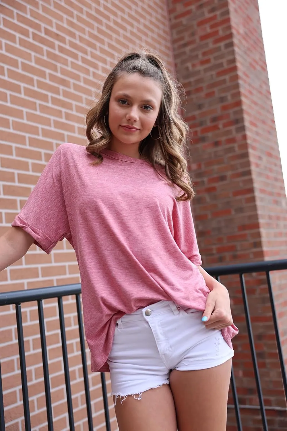 Newchoice Women's Oversized Tshirts Summer Short Sleeve Crewneck Casual Loose Basic Tops
